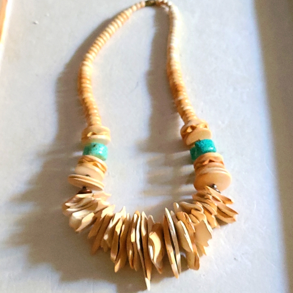 Wood chip necklace